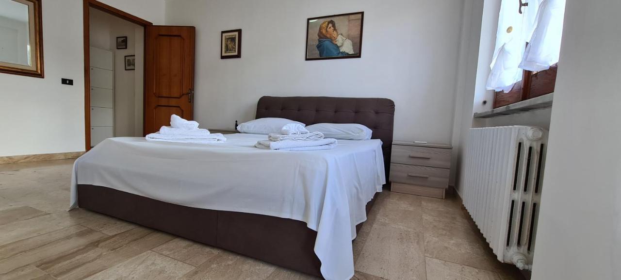 Em Holiday Apartment2 Quartu Sant'Elena Exterior photo